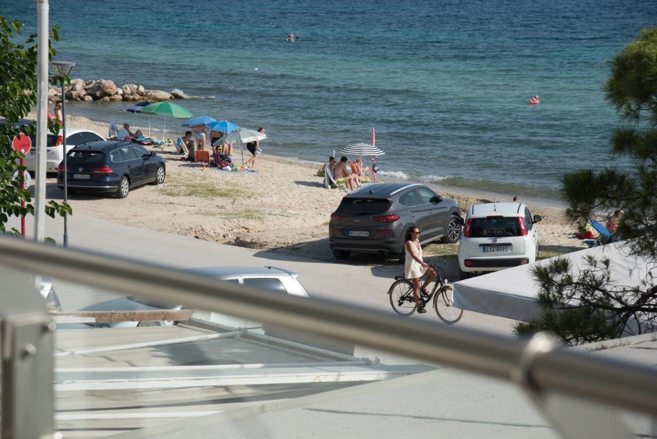 Vertigo Seaside Apartments Nikiti  Exterior foto